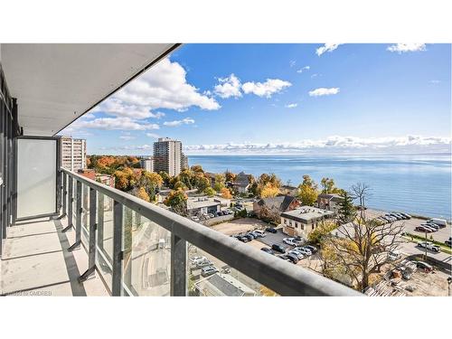 905-370 Martha Street, Burlington, ON - Outdoor With Body Of Water With View