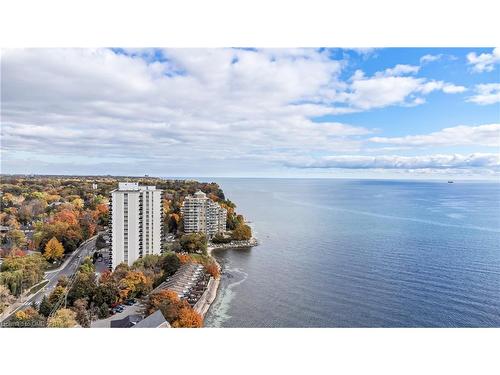 905-370 Martha Street, Burlington, ON - Outdoor With Body Of Water With View