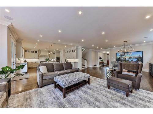 2361 Hixon Street, Oakville, ON - Indoor Photo Showing Living Room