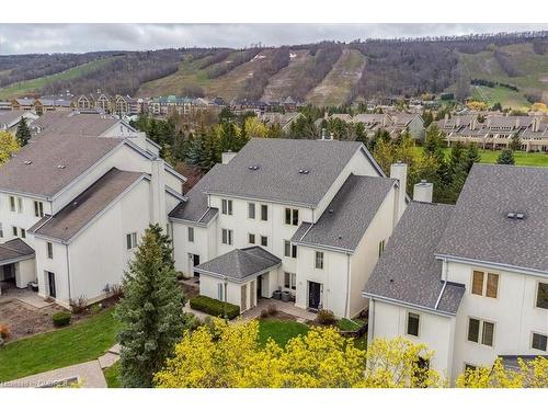 218-120 Fairway Court, The Blue Mountains, ON - Outdoor