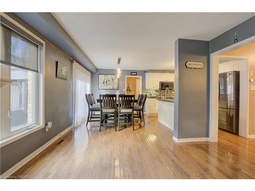 32 Triller Avenue, Cambridge, ON - Indoor Photo Showing Dining Room