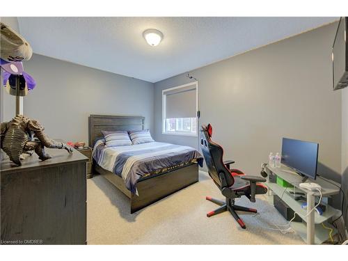 32 Triller Avenue, Cambridge, ON - Indoor Photo Showing Bedroom