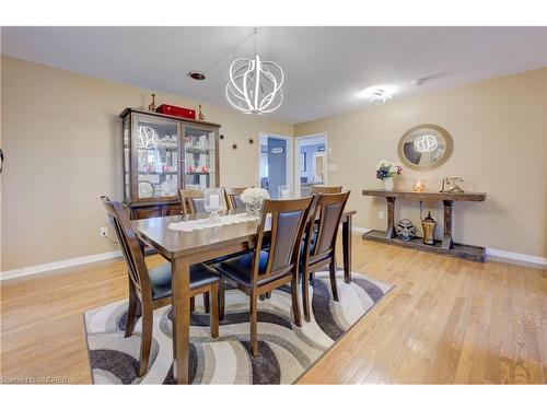 32 Triller Avenue, Cambridge, ON - Indoor Photo Showing Dining Room