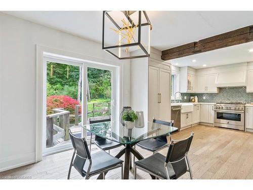 1294 Gatehouse Drive, Mississauga, ON - Indoor Photo Showing Dining Room