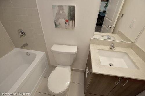 1021-1185 The Queensway, Toronto, ON - Indoor Photo Showing Bathroom