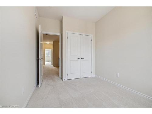 1396 National Common, Burlington, ON - Indoor Photo Showing Other Room