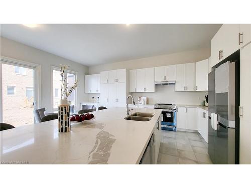 466 Humphrey Street, Waterdown, ON - Indoor Photo Showing Kitchen With Double Sink