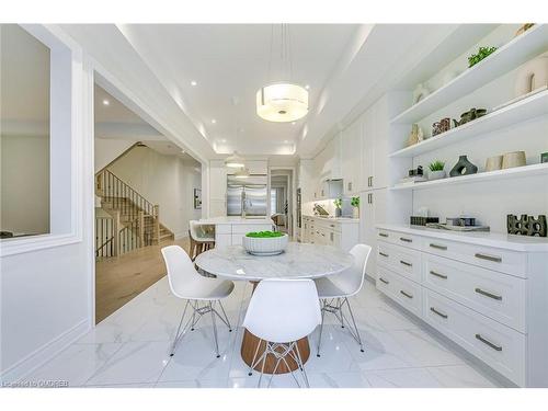 83 Ballmer Trail, Oakville, ON - Indoor Photo Showing Dining Room