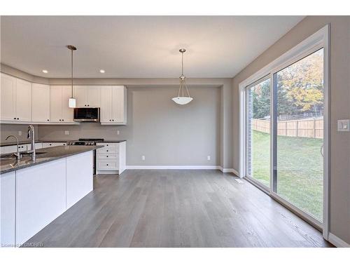 442 Westhaven Street, Waterloo, ON - Indoor Photo Showing Kitchen With Double Sink