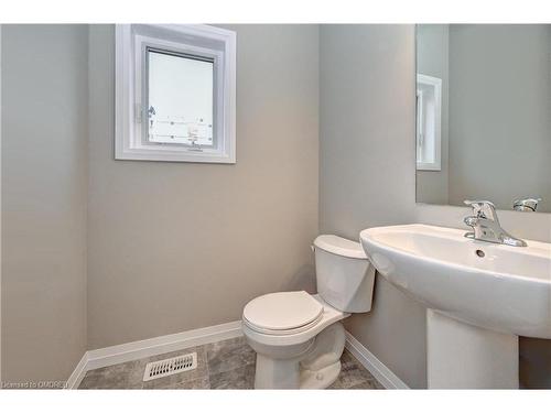 442 Westhaven Street, Waterloo, ON - Indoor Photo Showing Bathroom