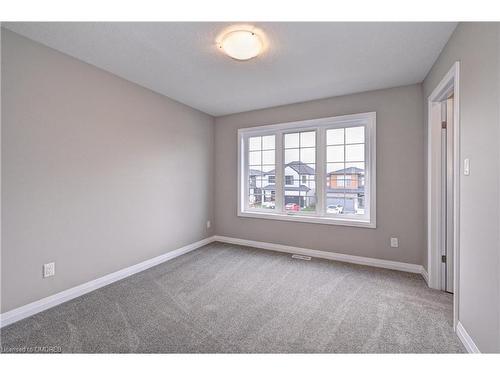 442 Westhaven Street, Waterloo, ON - Indoor Photo Showing Other Room