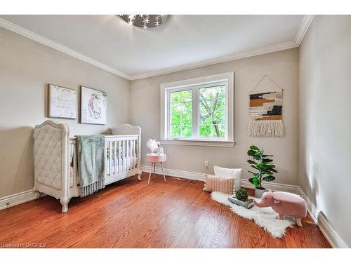 192 Waneta Drive, Oakville, ON - Indoor Photo Showing Bedroom