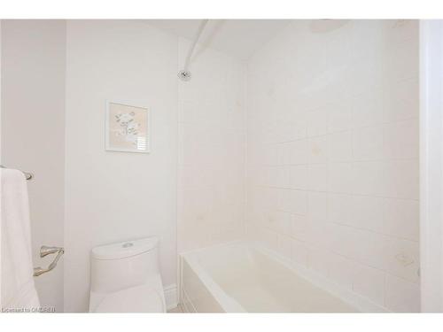 2966 Garnethill Way, Oakville, ON - Indoor Photo Showing Bathroom