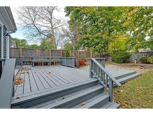 411 Trafalgar Road, Oakville, ON - Outdoor