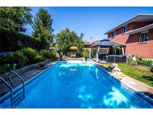 9 Hughes Court, Kawartha Lakes, ON - Outdoor With In Ground Pool With Backyard