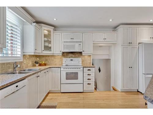 9 Hughes Court, Kawartha Lakes, ON - Indoor Photo Showing Kitchen With Double Sink