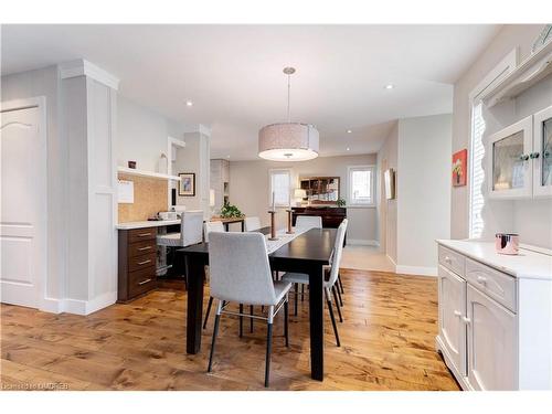 134 Westchester Road, Oakville, ON - Indoor Photo Showing Dining Room