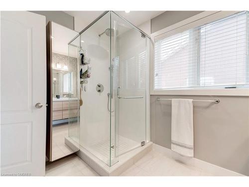 134 Westchester Road, Oakville, ON - Indoor Photo Showing Bathroom