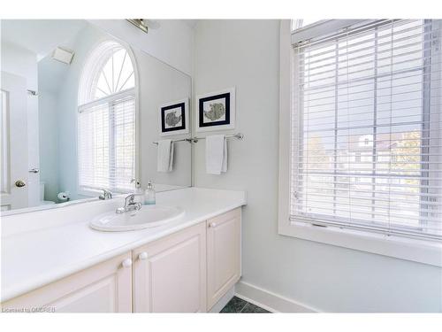 134 Westchester Road, Oakville, ON - Indoor Photo Showing Bathroom