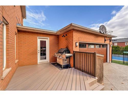 134 Westchester Road, Oakville, ON - Outdoor With Deck Patio Veranda With Exterior