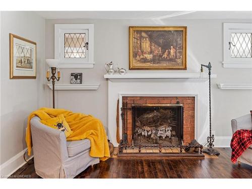 40 Birch Hill Lane, Oakville, ON - Indoor Photo Showing Living Room With Fireplace