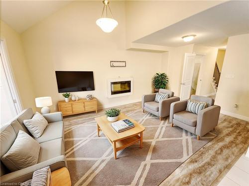 814 Broadway Boulevard, Peterborough, ON - Indoor Photo Showing Living Room With Fireplace