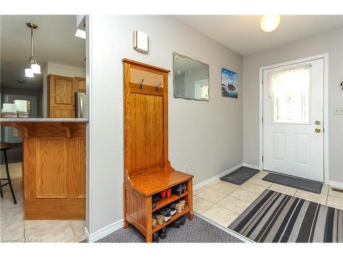 225 39Th Street S, Wasaga Beach, ON - Indoor Photo Showing Other Room