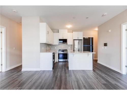 116-480 Gordon Krantz Avenue, Milton, ON - Indoor Photo Showing Kitchen With Stainless Steel Kitchen