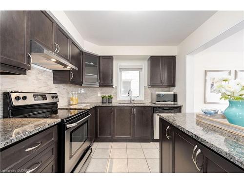 413 Switchgrass Street, Oakville, ON - Indoor Photo Showing Kitchen With Stainless Steel Kitchen With Upgraded Kitchen