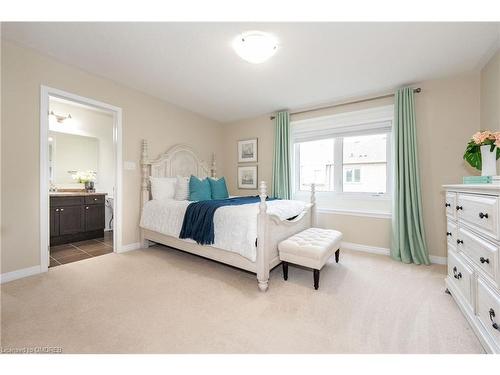 413 Switchgrass Street, Oakville, ON - Indoor Photo Showing Bedroom