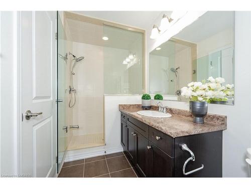 413 Switchgrass Street, Oakville, ON - Indoor Photo Showing Bathroom