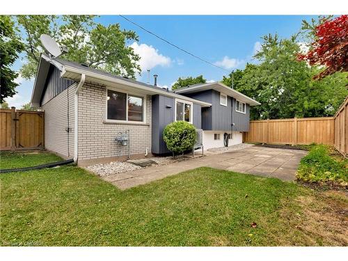 330 Duncombe Drive, Burlington, ON - Outdoor