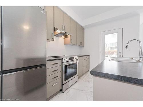 42 Edminston Drive Drive, Fergus, ON - Indoor Photo Showing Kitchen With Stainless Steel Kitchen With Upgraded Kitchen