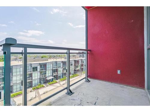 614-5240 Dundas Street, Burlington, ON - Outdoor With Balcony