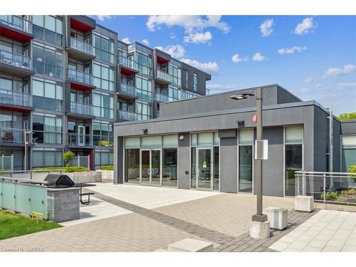 614-5240 Dundas Street, Burlington, ON - Outdoor With Balcony