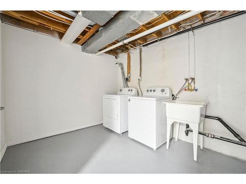 178-17 Old Pine Trail, St. Catharines, ON - Indoor Photo Showing Laundry Room