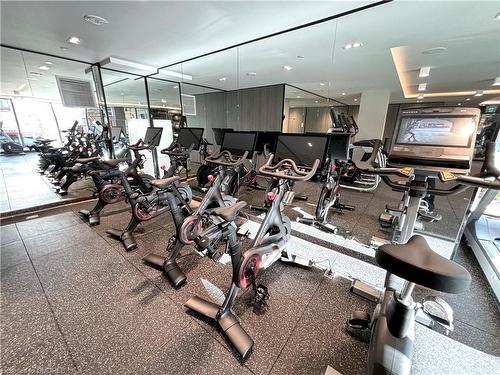 430-2343 Khalsa Gate, Oakville, ON - Indoor Photo Showing Gym Room