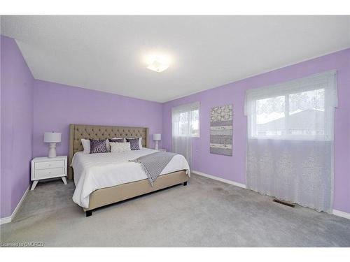 6-200 Cresthaven Road, Brampton, ON - Indoor Photo Showing Bedroom