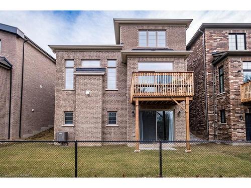 1456 Ford Strathy Crescent, Oakville, ON - Outdoor