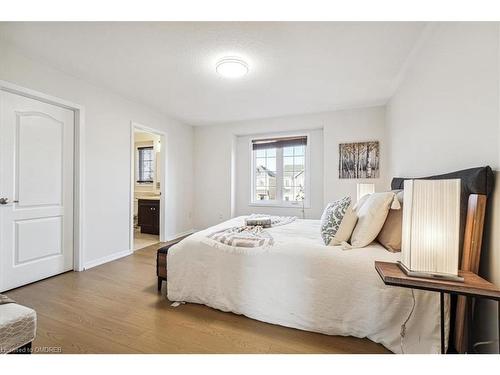 342 Dymott Avenue, Milton, ON - Indoor Photo Showing Bedroom