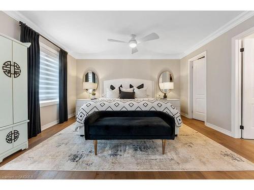 1181 Lindenrock Drive, Oakville, ON - Indoor Photo Showing Bedroom