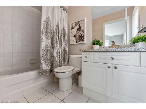 1181 Lindenrock Drive, Oakville, ON - Indoor Photo Showing Bathroom