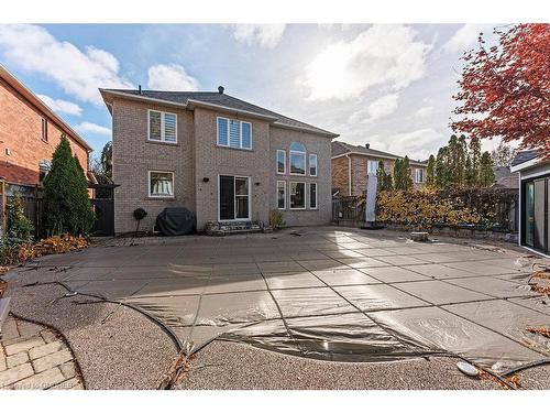 1181 Lindenrock Drive, Oakville, ON - Outdoor