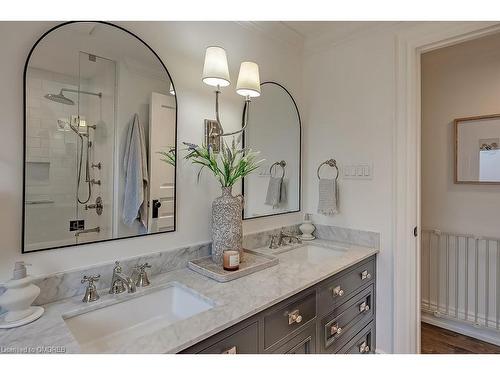 2359 Canso Road, Oakville, ON - Indoor Photo Showing Bathroom