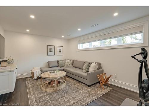 2359 Canso Road, Oakville, ON - Indoor