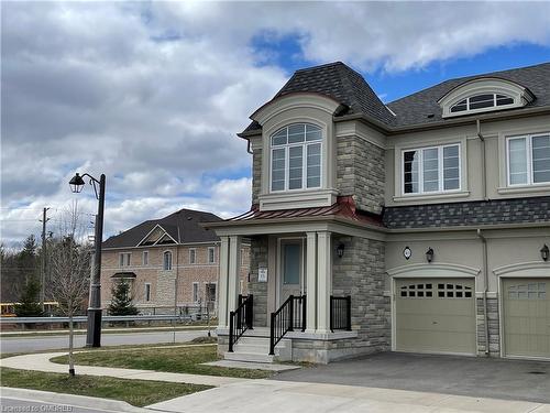 563 Stream Crescent, Oakville, ON - Outdoor With Facade