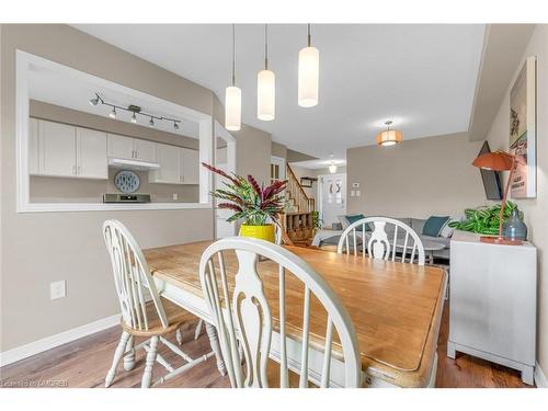 591 Taylor Crescent, Burlington, ON - Indoor Photo Showing Dining Room