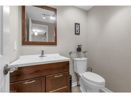 591 Taylor Crescent, Burlington, ON - Indoor Photo Showing Bathroom