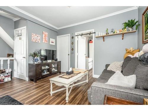 165 Nelson Street, Brantford, ON - Indoor Photo Showing Living Room