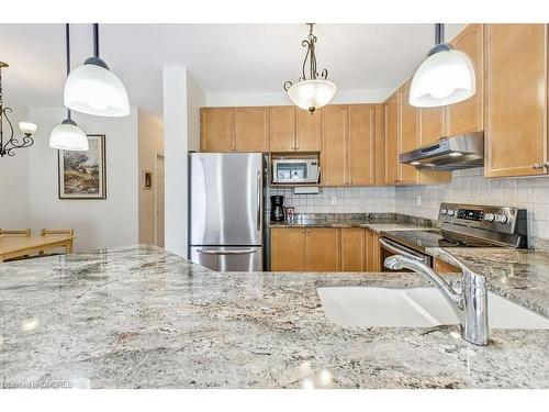 1248 Agram Drive, Oakville, ON - Indoor Photo Showing Kitchen